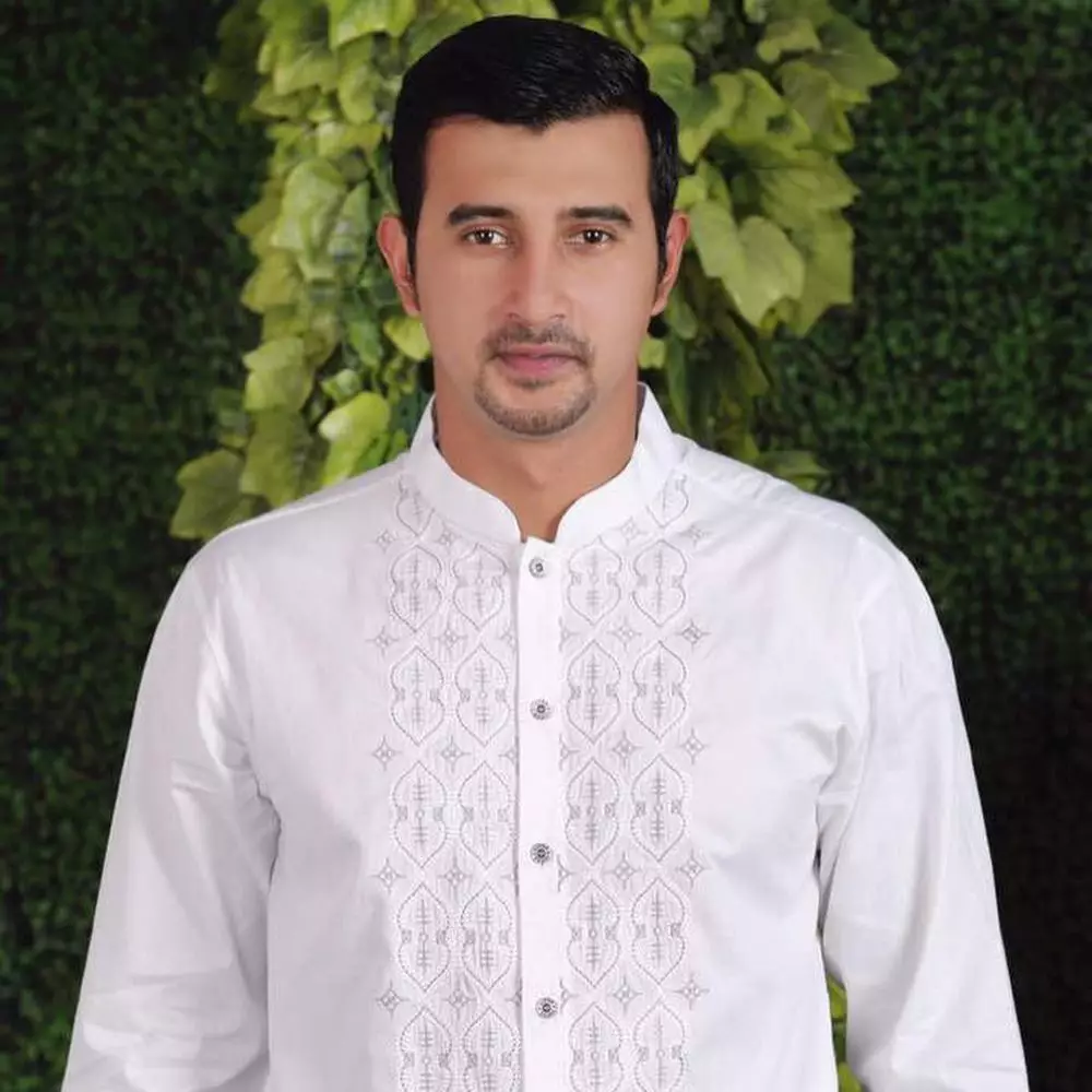 Seleb pakai baju koko © 2020 brilio.net Seleb pakai baju koko © 2020 brilio.net