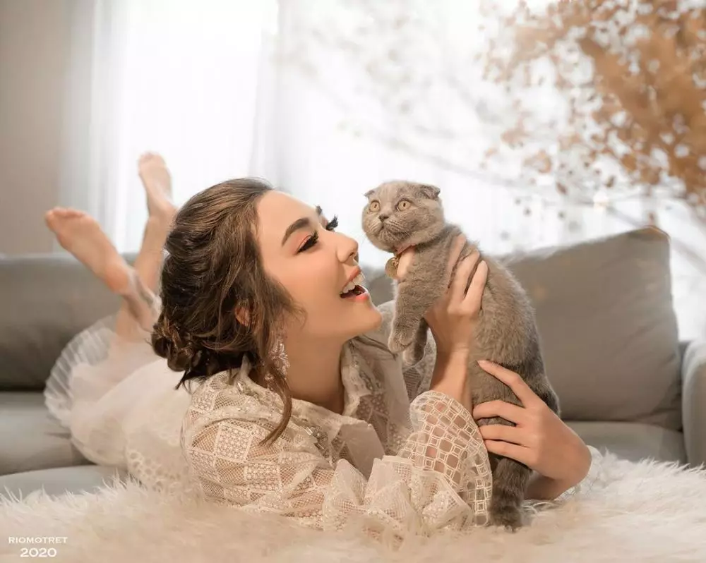 pemotretan seleb bareng kucing © Instagram pemotretan seleb bareng kucing © Instagram
