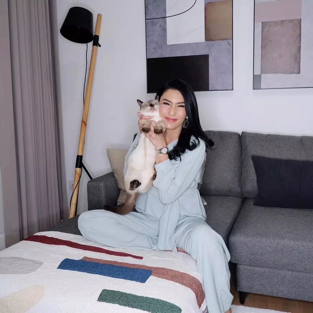 pemotretan seleb bareng kucing © Instagram pemotretan seleb bareng kucing © Instagram