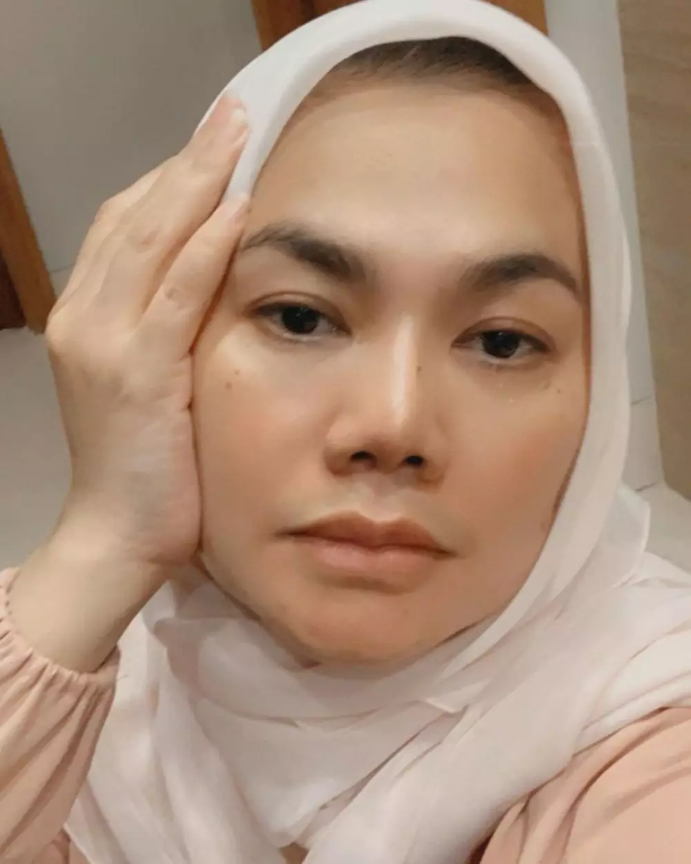 pesona Sarita tanpa makeup © Instagram pesona Sarita tanpa makeup © Instagram