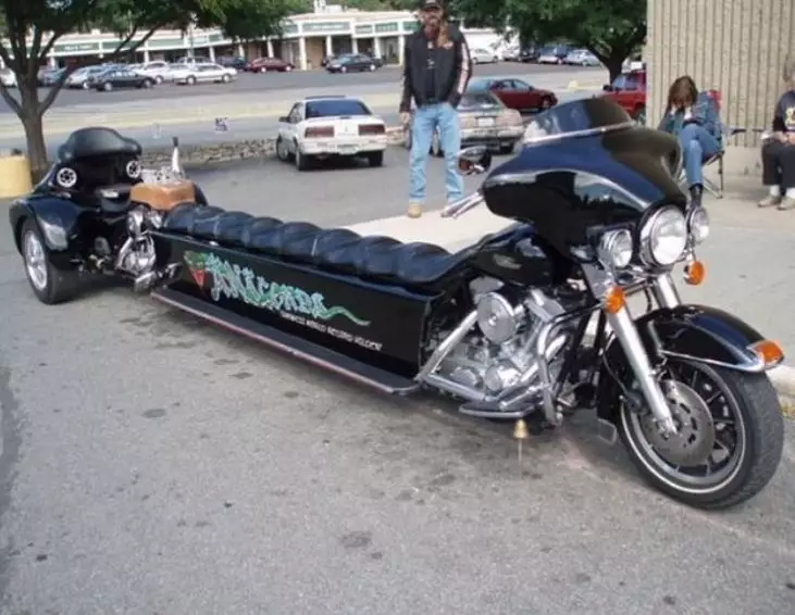 jok motor absurd © Berbagai sumber