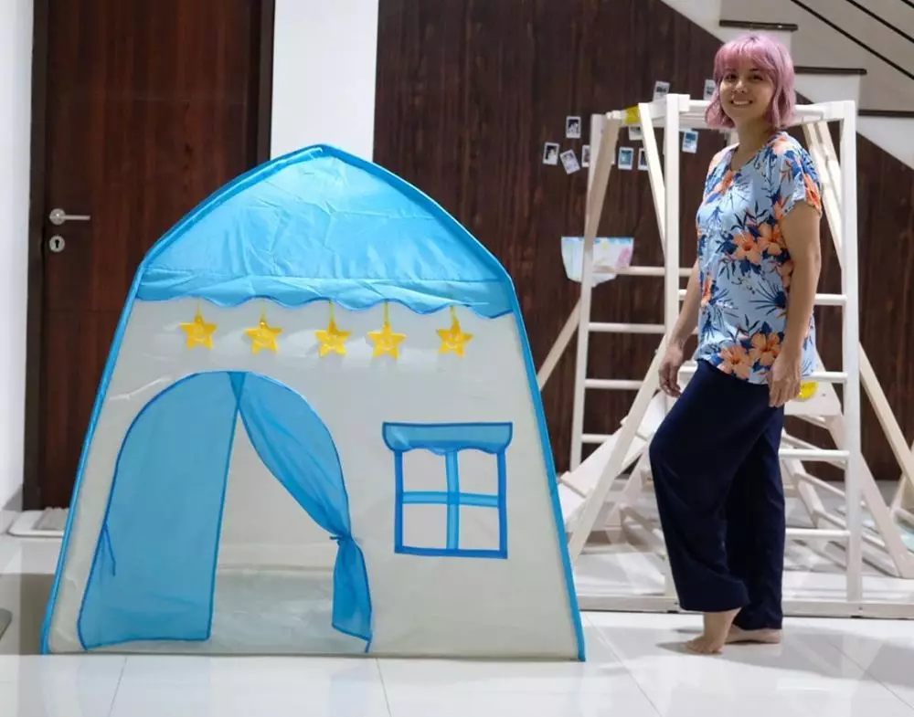 Potret terbaru rambut Tya Ariestya dan suami Instagram