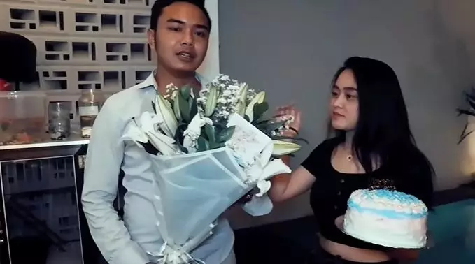 ultah Imel Putri Cahyati ke-32 © Instagram