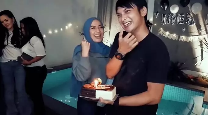 ultah Imel Putri Cahyati ke-32 © Instagram