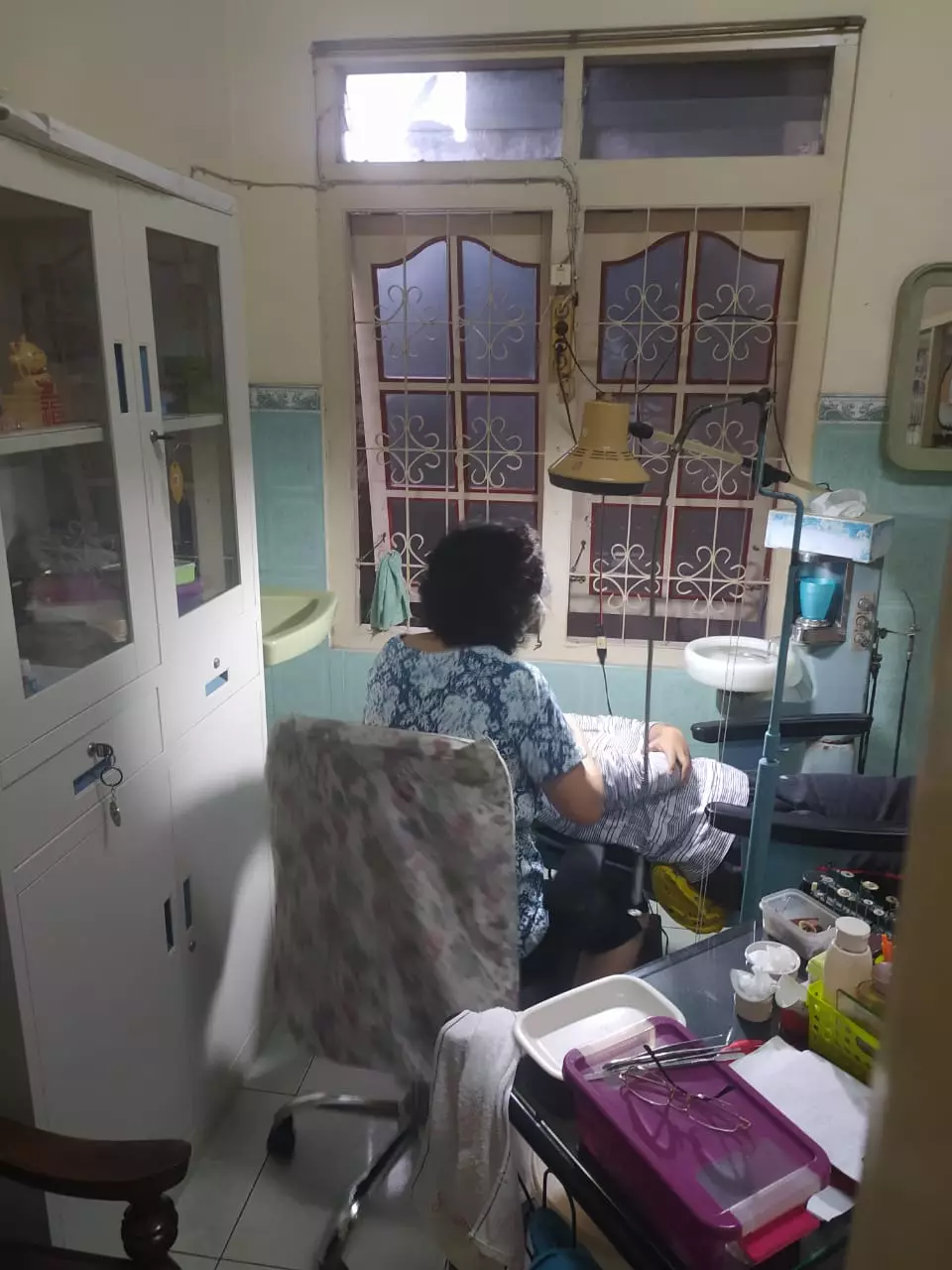 efek pandemi pada pengrajin gigi palsu Berbagai sumber efek pandemi pada pengrajin gigi palsu Berbagai sumber