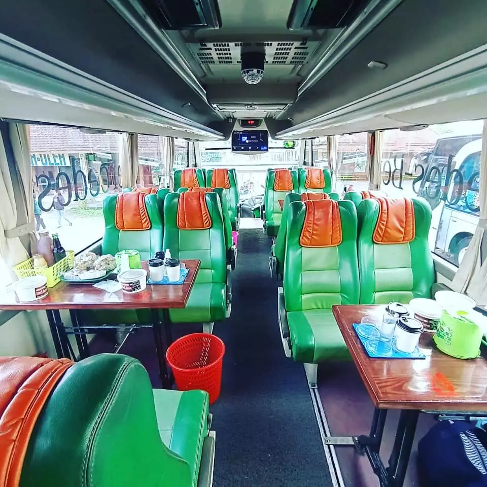 Resto on the bus Karanggede © 2020 brilio.net Instagram