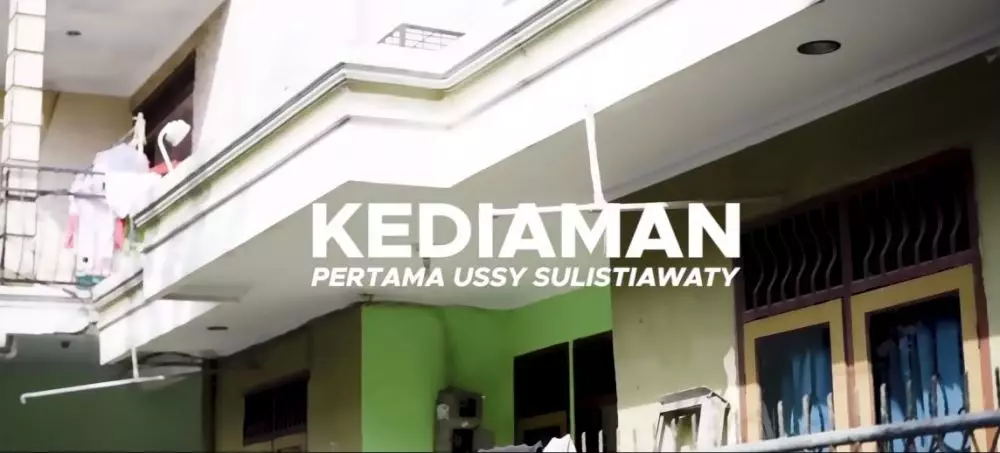 rumah masa kecil Ussy © YouTube rumah masa kecil Ussy © YouTube
