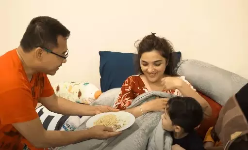 Momen kejutan Anang untuk Ashanty ©YouTube Momen kejutan Anang untuk Ashanty ©YouTube