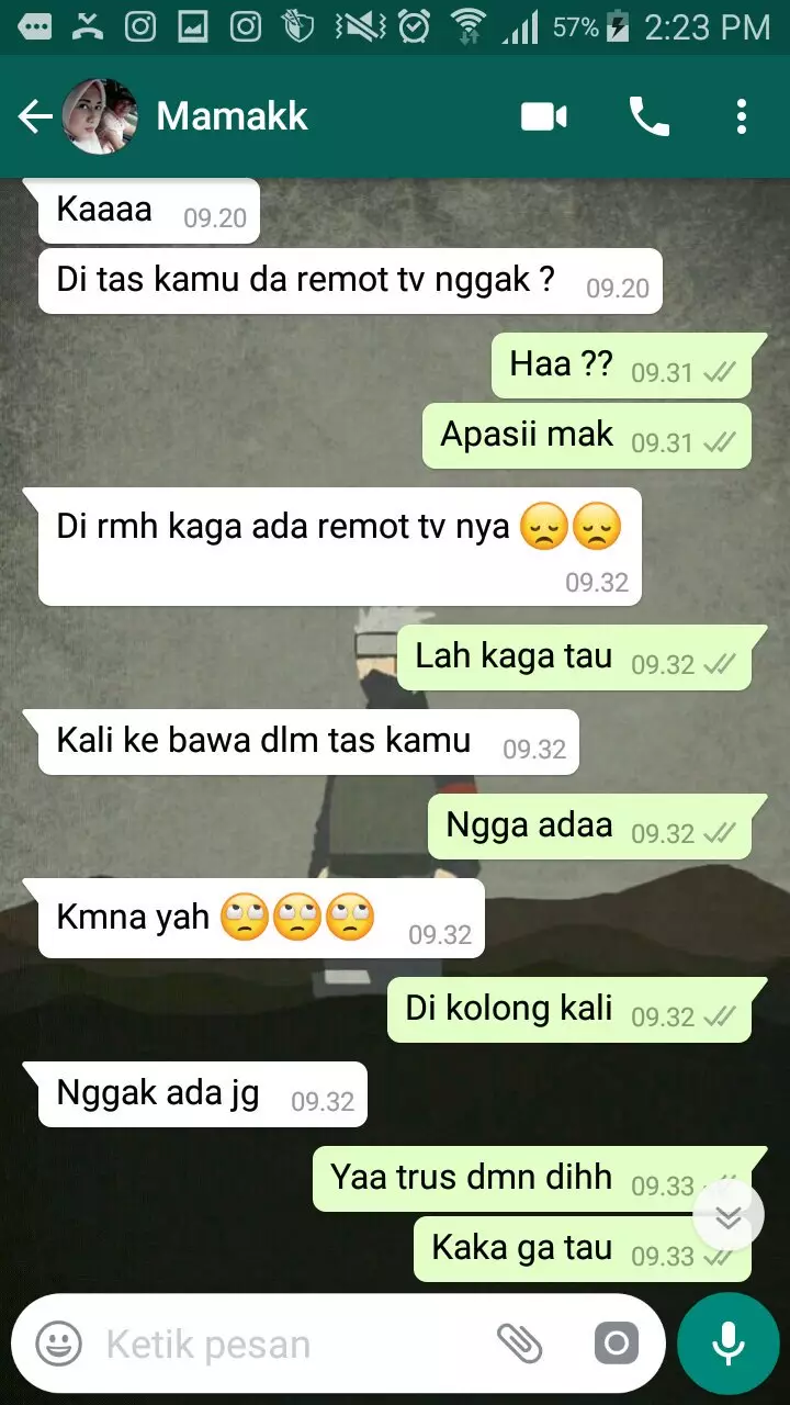 Chat iseng dari orangtua © Twitter