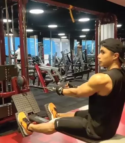 potret terbaru aprilia manganang Berbagai sumber potret terbaru aprilia manganang Berbagai sumber