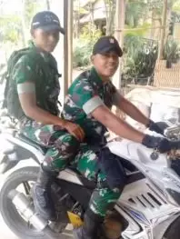 adik kakak TNI bertemu YouTube