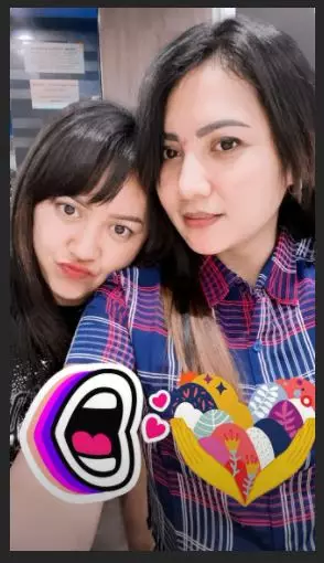 Happy Asmara dan ibunda  © 2020 brilio.net Happy Asmara dan ibunda  © 2020 brilio.net