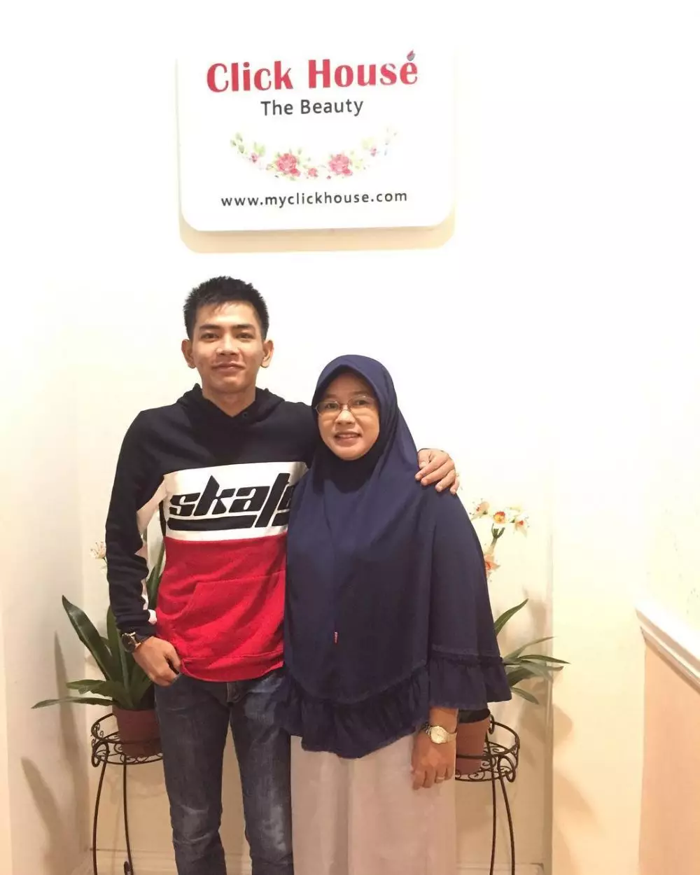 momen pemain anak band dan sang mama © Instagram