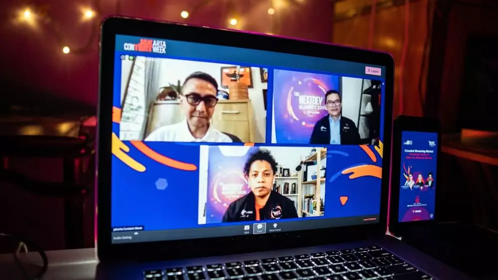 Next Dev 2020 © 2020 brilio.net