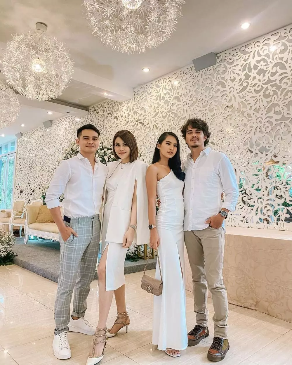 Gaya seleb di nikahan Sule © Instagram