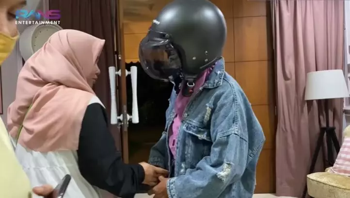 ultah Lala 24 © YouTube ultah Lala 24 © YouTube