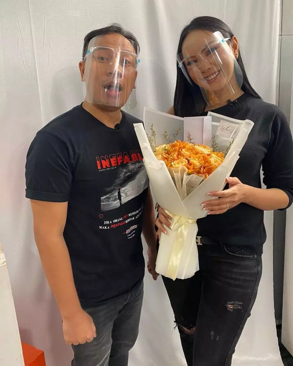 Vicky dan Kalina mesra © Instagram