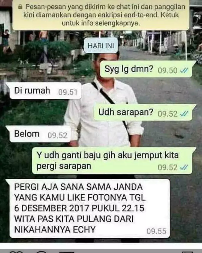 chat orang terbakar api cemburu berbagai sumber