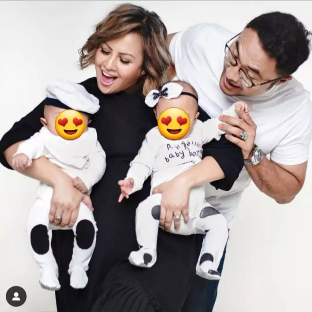 Pemotretan keluarga Cynthia Lamusu dan Surya Saputra © 2020 brilio.net Pemotretan keluarga Cynthia Lamusu dan Surya Saputra © 2020 brilio.net