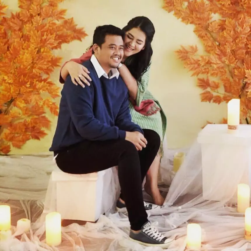 pemotretan keluarga Kahiyang berbagai tema © Instagram