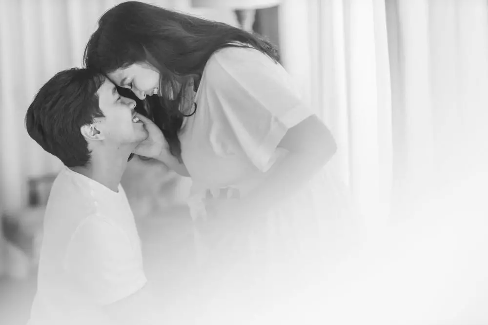 maternity Caca Tengker © YouTube