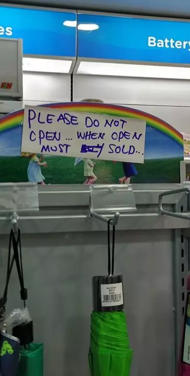 larangan pakai bahasa inggris © Berbagai sumber