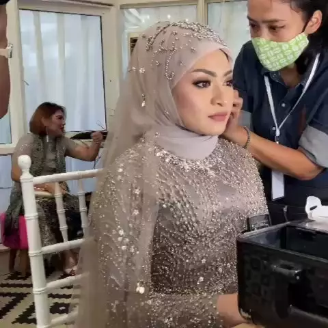 gaya hijab Nathalie © 2020 brilio.net