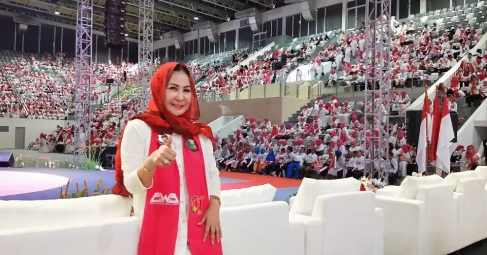 Ibu dena gina © Instagram Ibu dena gina © Instagram