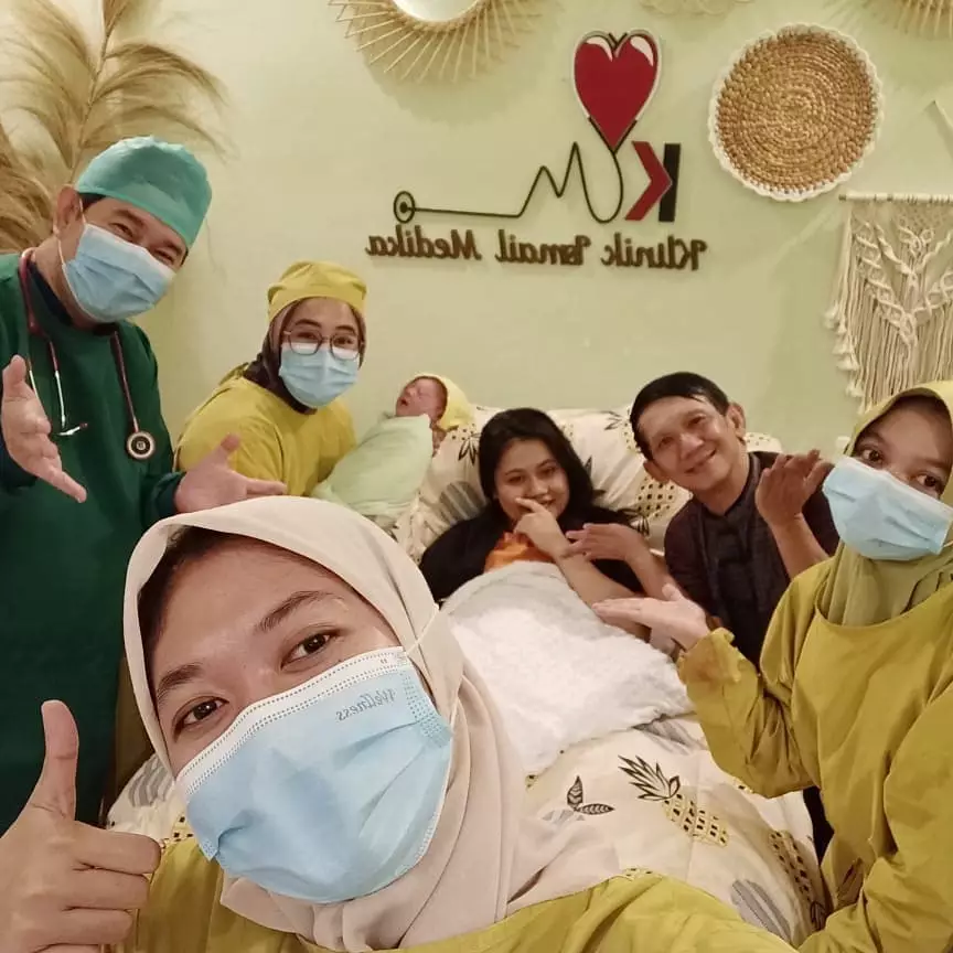 potret kebahagiaan Ginanjar dan istri dikaruniai anak pertama Instagram potret kebahagiaan Ginanjar dan istri dikaruniai anak pertama Instagram