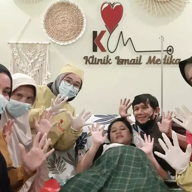 potret kebahagiaan Ginanjar dan istri dikaruniai anak pertama Instagram potret kebahagiaan Ginanjar dan istri dikaruniai anak pertama Instagram