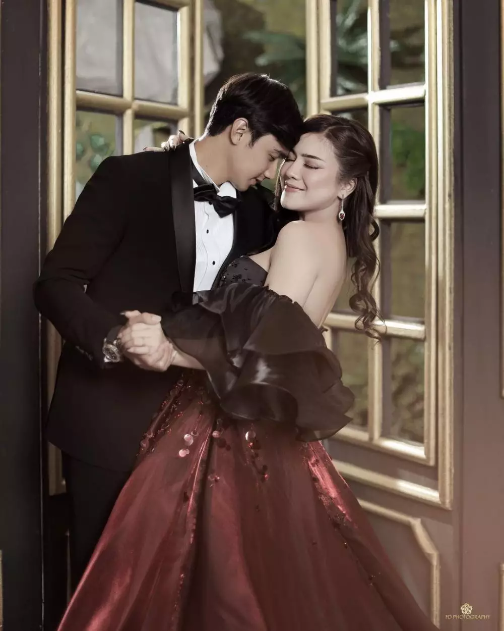 Prewedding elegan Caesar Hito & Felicya © Instagram