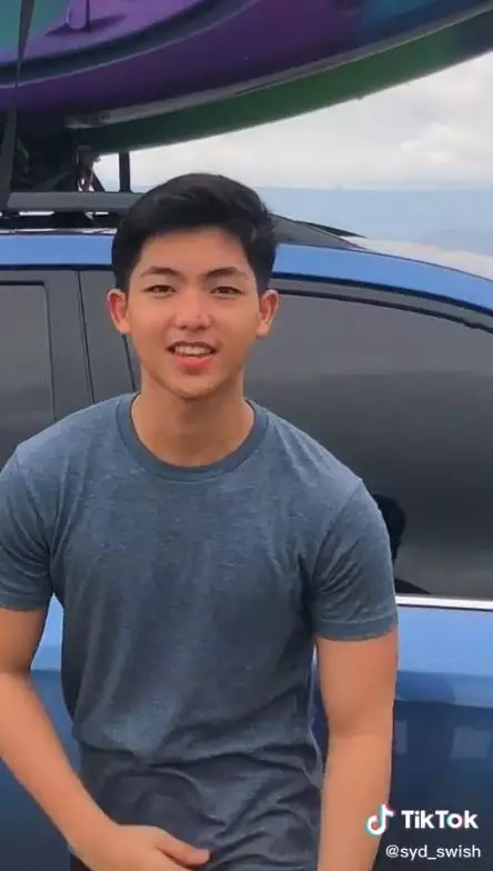 pria mirip song joong ki  © Berbagai sumber pria mirip song joong ki  © Berbagai sumber