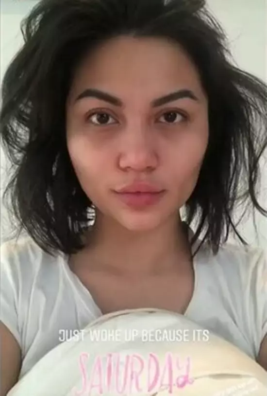 rambut seleb bangun tidur © 2020 brilio.net