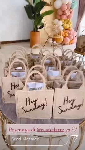 momen akikah baby rumi putri dian pelangi © Instagram