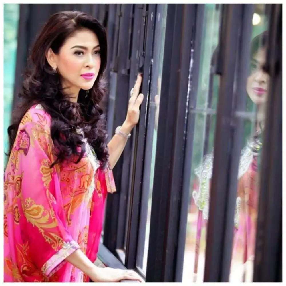 Potret terkini Indira Soediro Instagram Potret terkini Indira Soediro Instagram