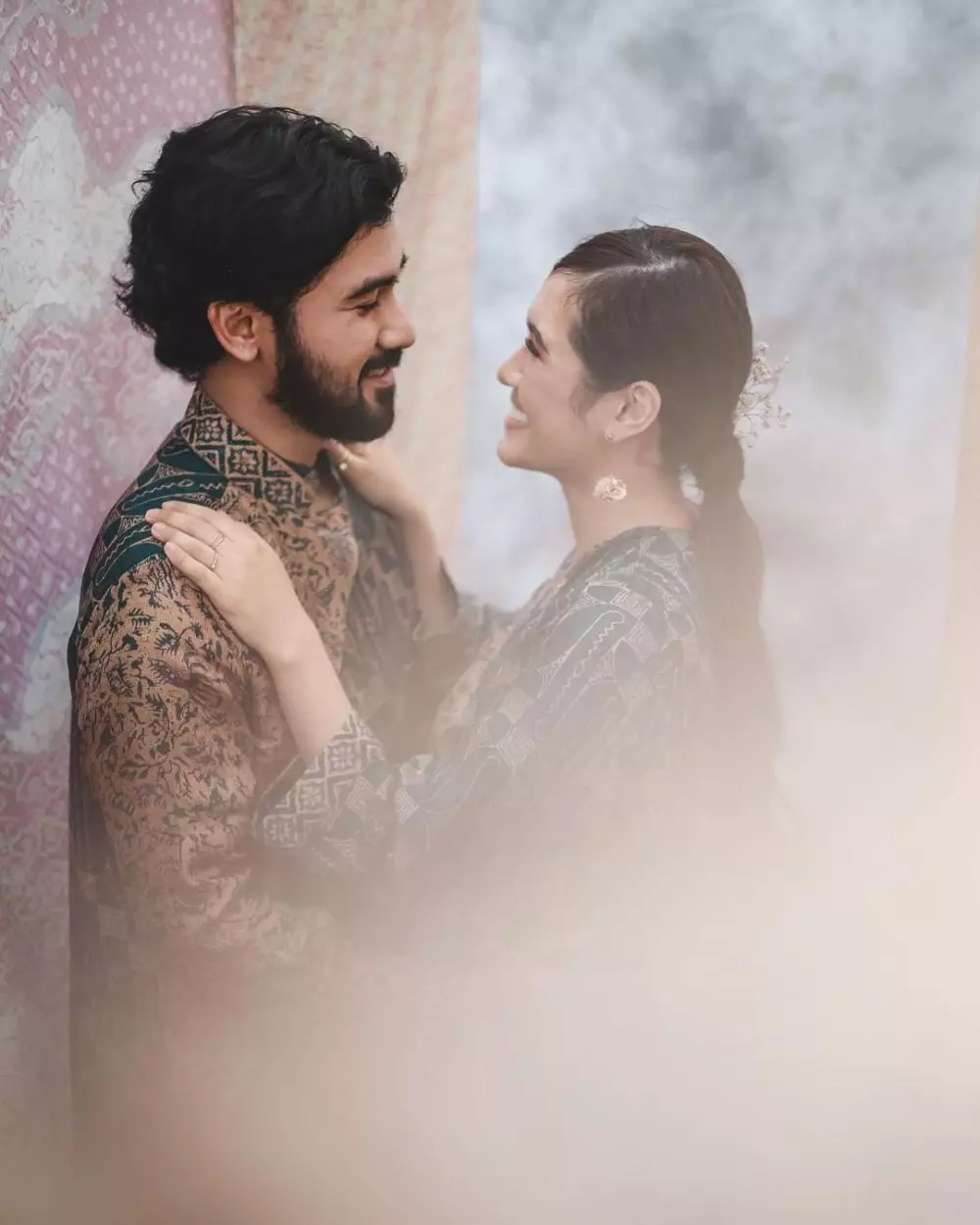 Annissa Soebandono & suami © Instagram