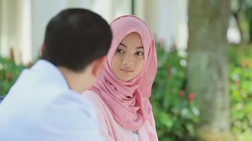 Glenca Chysara tampil berhijab © 2020 brilio.net Instagram Glenca Chysara tampil berhijab © 2020 brilio.net Instagram