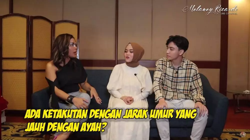 alasan Putri Delina © YouTube alasan Putri Delina © YouTube