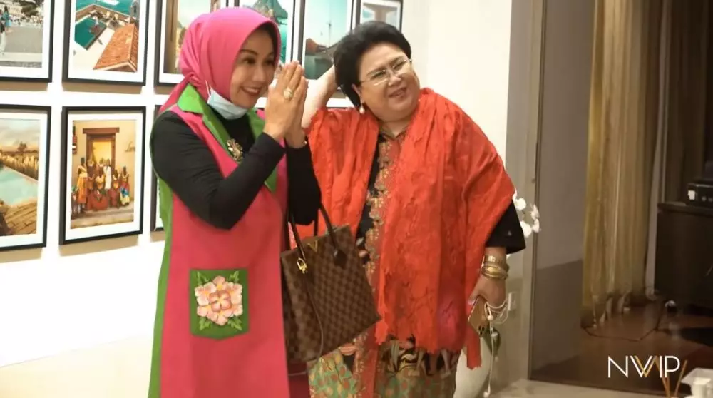 dinner Nikita Willy © YouTube