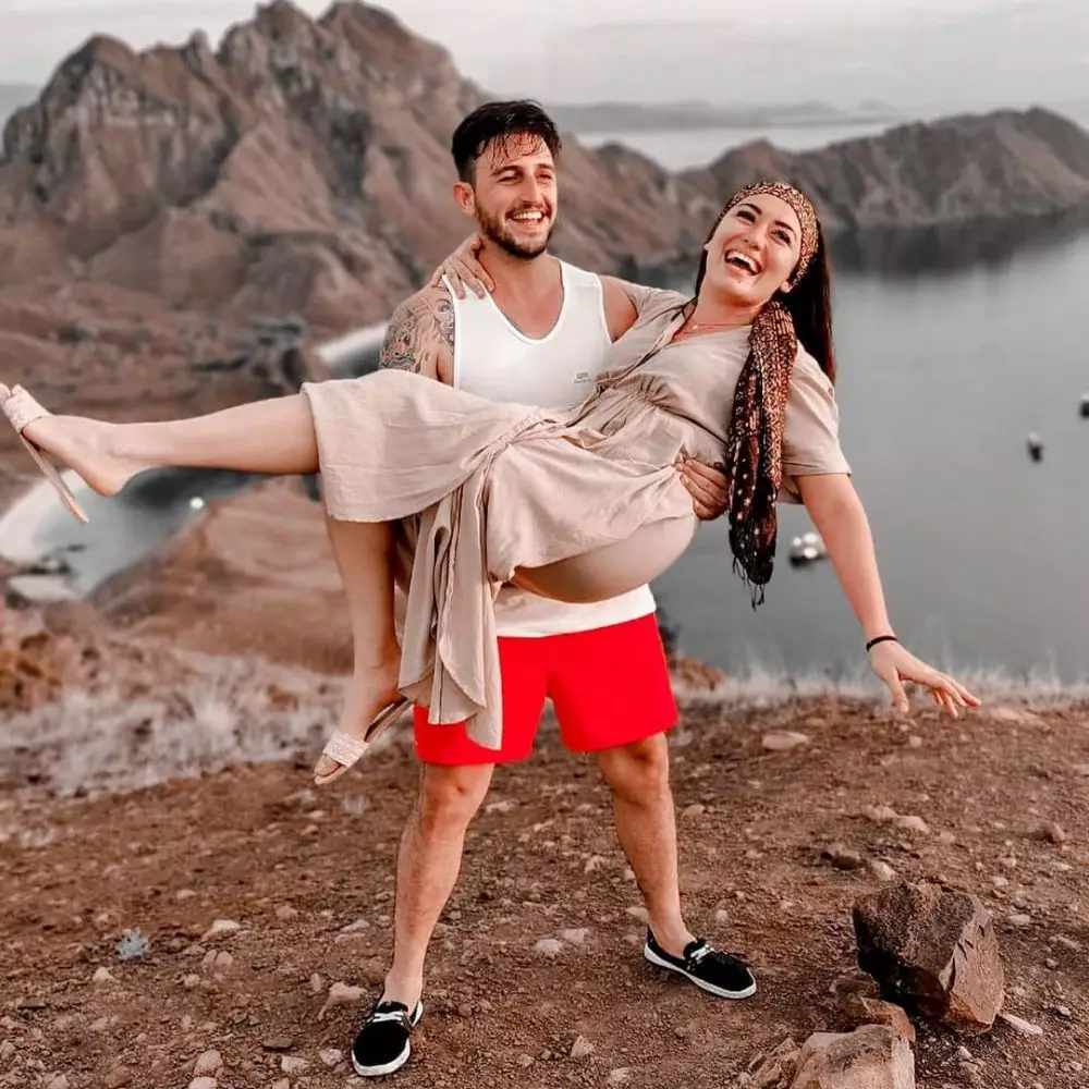 amanda gonza ladislao © Instagram