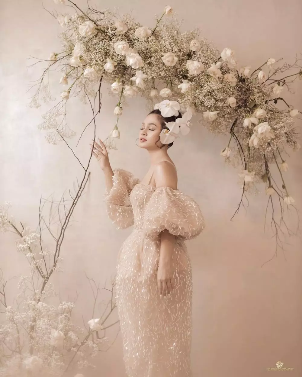 Andien potret floral © Instagram