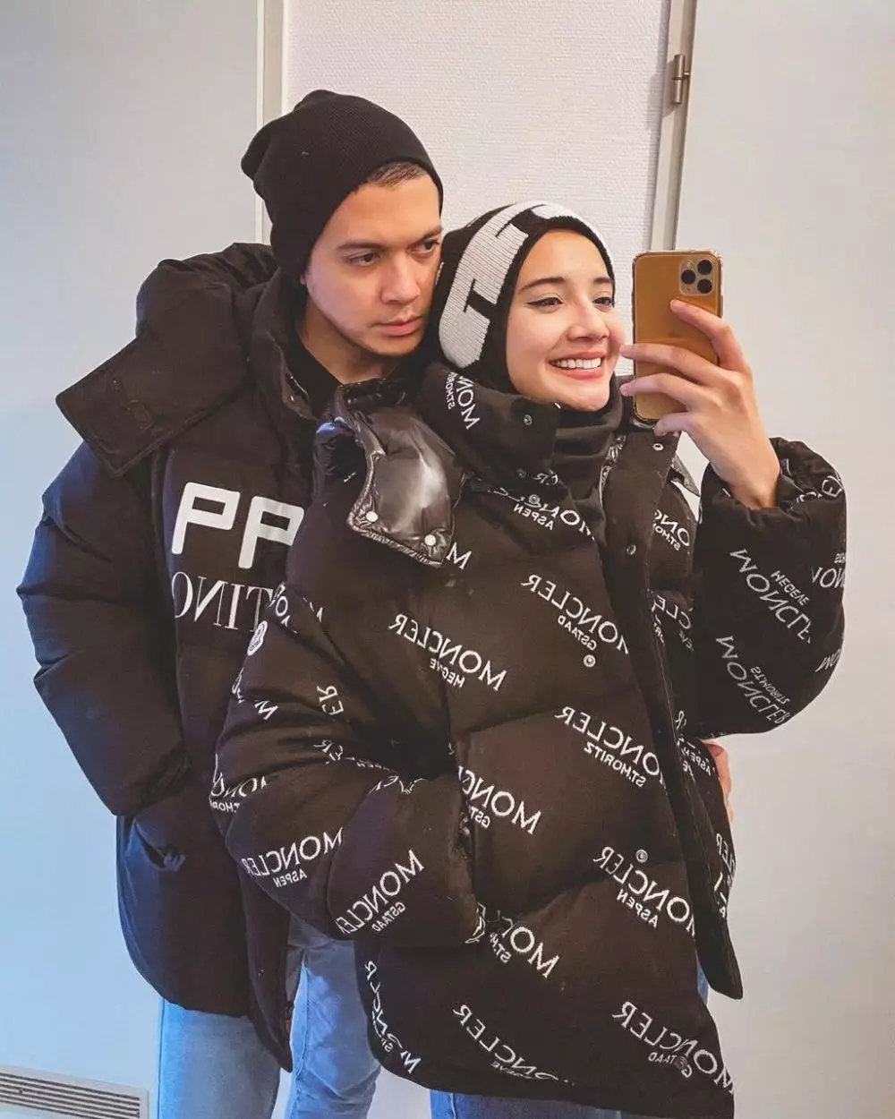 Seleb menikah di hari ulang tahun © 2020 brilio.net Seleb menikah di hari ulang tahun © 2020 brilio.net