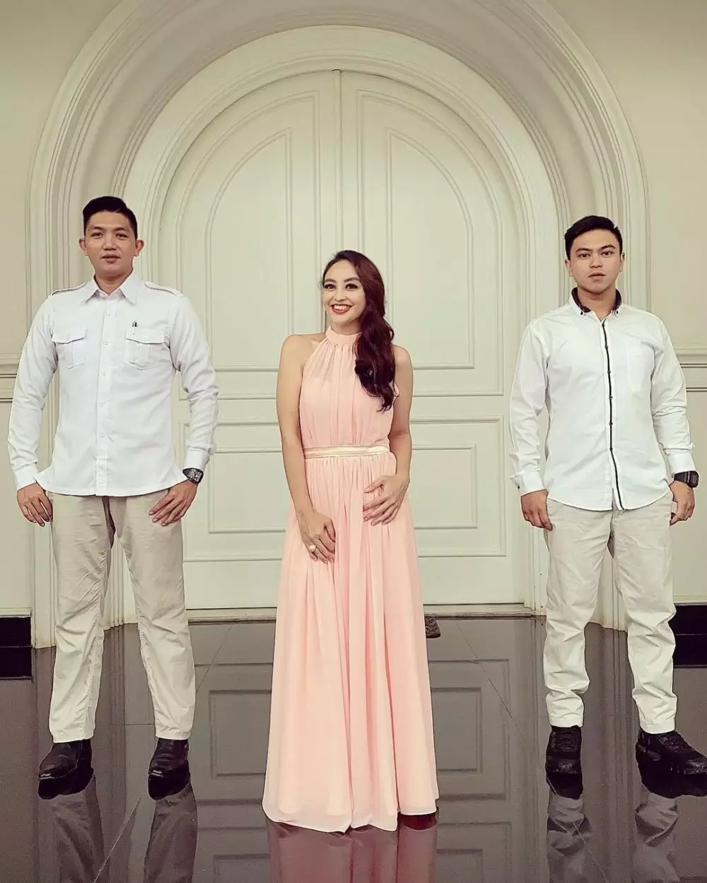 Monica Soraya adopsi anak © Instagram