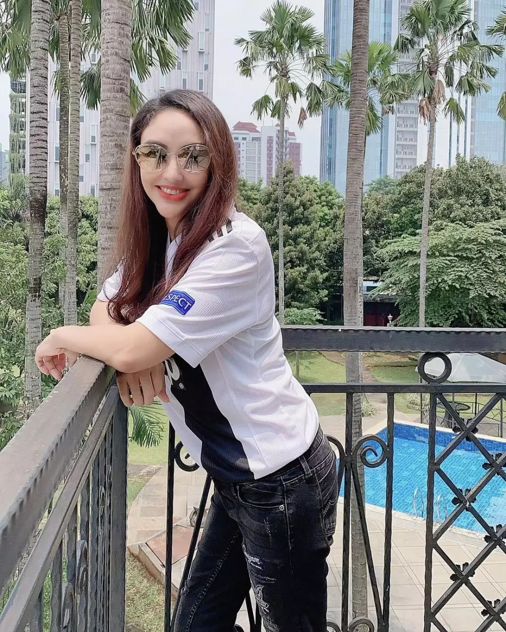 Monica Soraya adopsi anak © Instagram