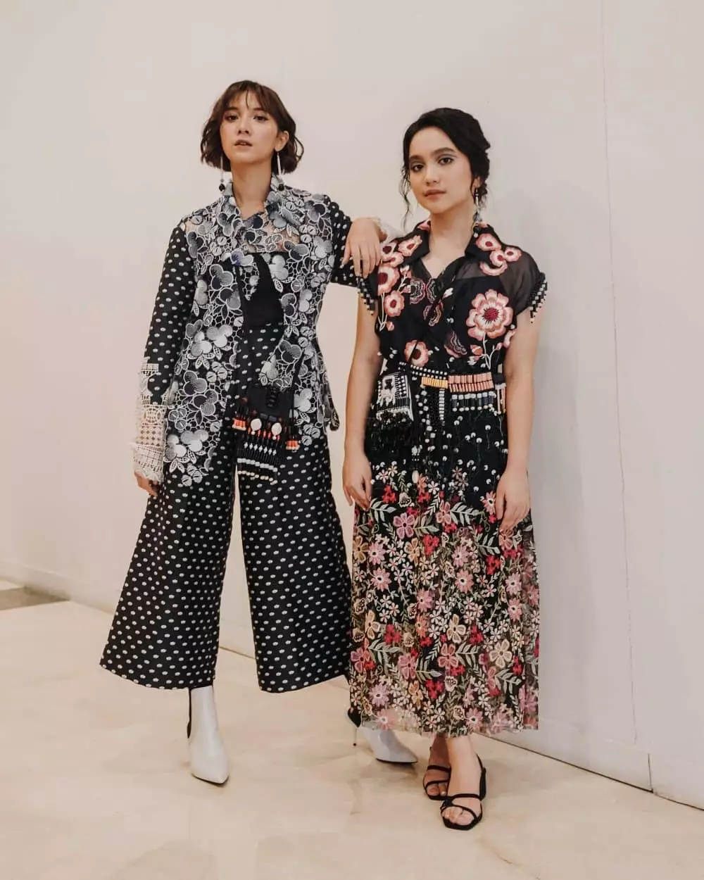 Gaya pemotretan Aurora Amanda © 2020 brilio.net