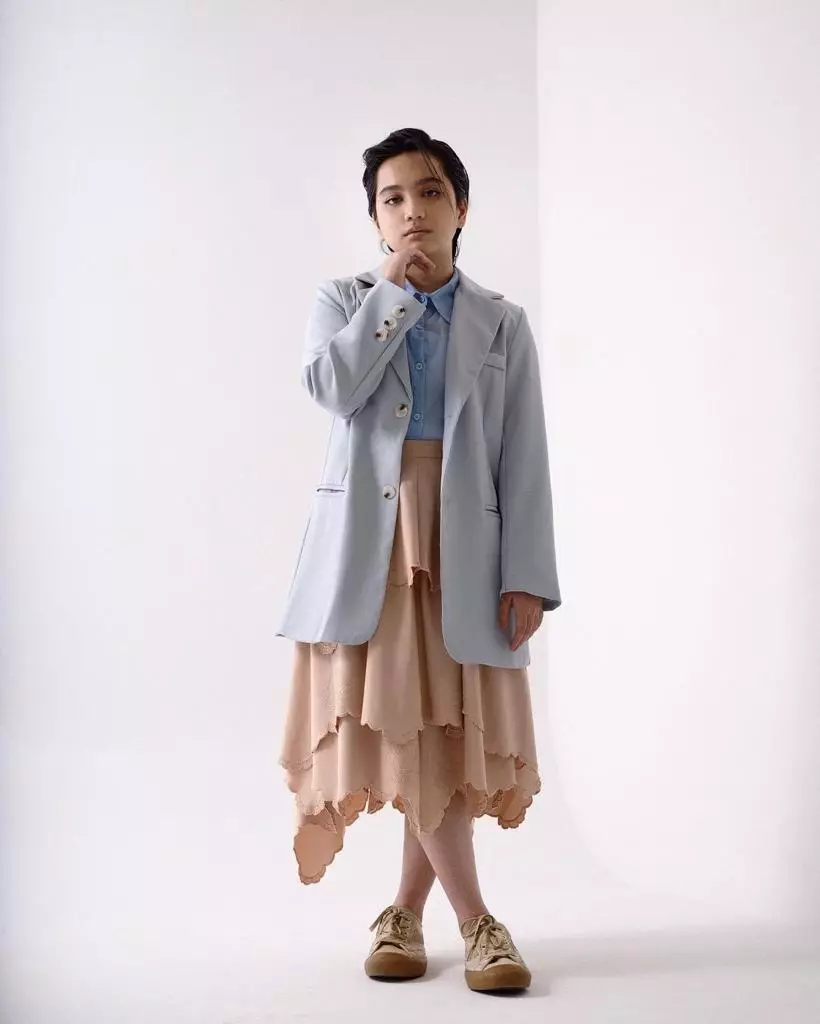 Gaya pemotretan Aurora Amanda © 2020 brilio.net