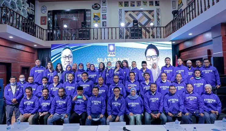 Momen Denny Cagur gabung parpol © Instagram