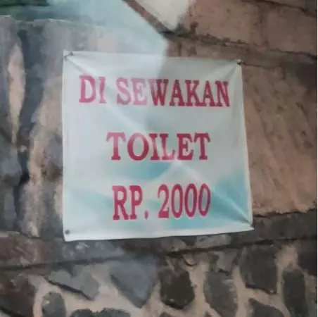penampakkan poster bikin mata berkedip © Berbagai sumber penampakkan poster bikin mata berkedip © Berbagai sumber