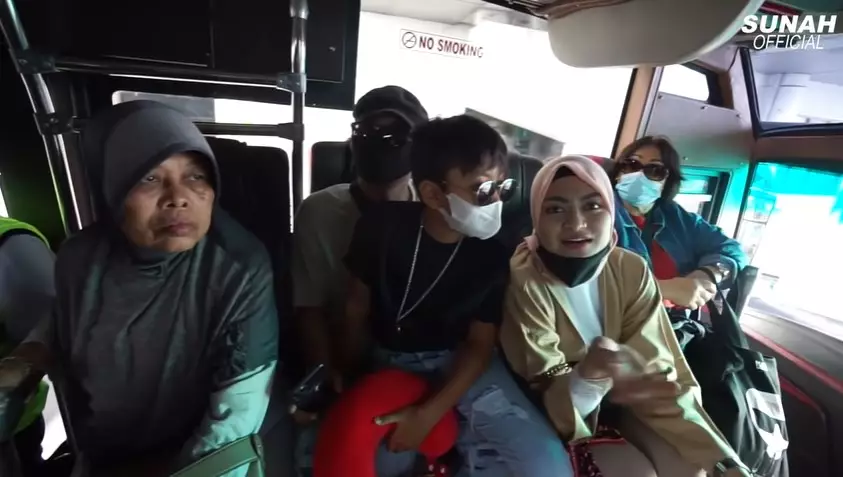 Momen bulan madu Sule dan Nathalie Holscher © Instagram & YouTube Momen bulan madu Sule dan Nathalie Holscher © Instagram & YouTube