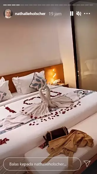 Momen bulan madu Sule dan Nathalie Holscher © Instagram & YouTube Momen bulan madu Sule dan Nathalie Holscher © Instagram & YouTube